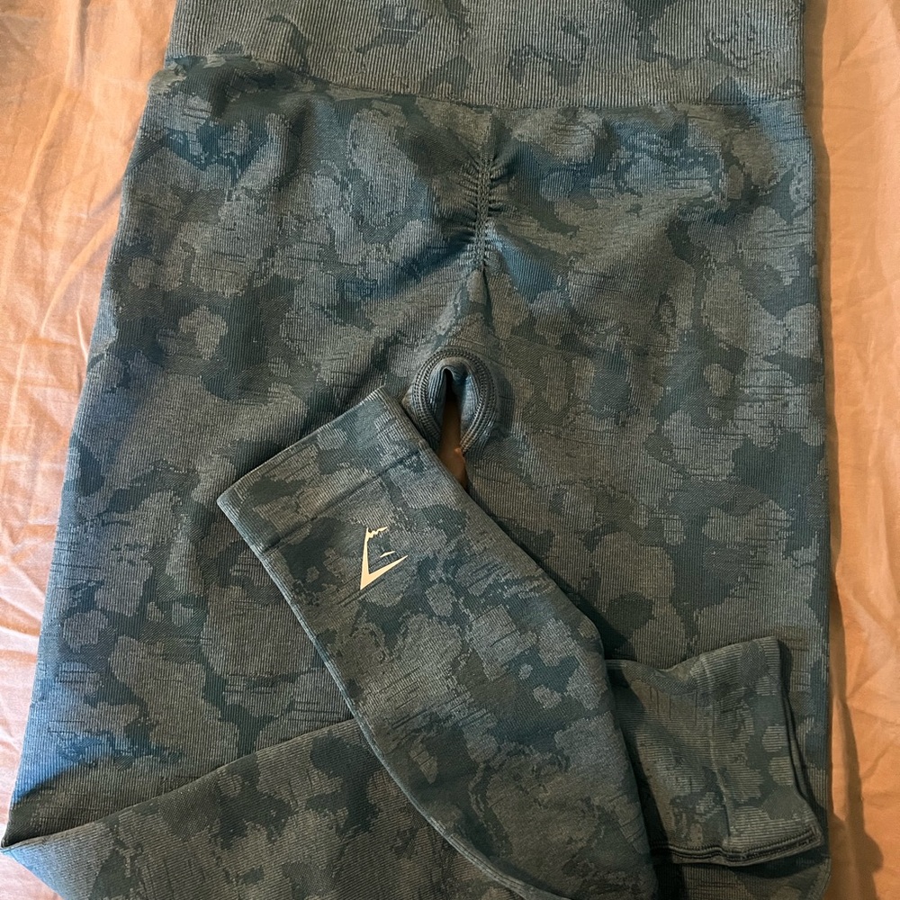Adapt camo - Picture 2 of 2